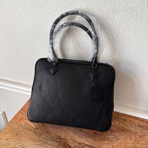 *READ Black Plume 28 Classic Box Boxy Top Handle Satchel Gunmetal S17